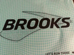 Brooks shoes Ghost Max 9 Pink thumbnail 10