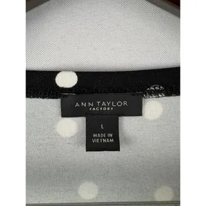 Women’s Ann Taylor Factory Large Black w/ White Polka Dot Blouse thumbnail 4