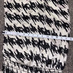 Contemporary white and black houndstooth halter top medium thumbnail 4