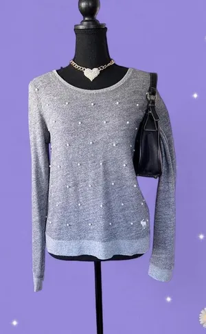 Vintage Y2K Abercrombie & Fitch Pearl Embellished Gray Sweatshirt size small thumbnail 1