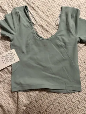 Lululemon align tee thumbnail 2