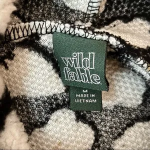 Wild Fable Cropped Hoodie Size M thumbnail 7