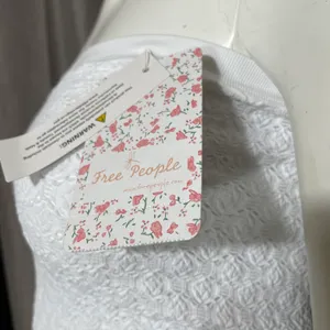 Free People Women’s White Seamless Strapless Bandeau Tube Top thumbnail 6