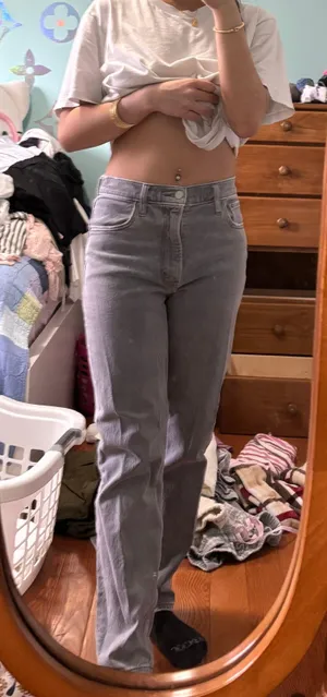 High Rise Mom Jeans thumbnail 1
