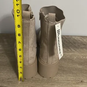 No Boundaries New! Women’s tan knit Chelsea ankle boots size 11 thumbnail 4