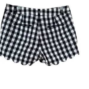 J. Crew Black-and-White Gingham linen Scallop-Hem Shorts thumbnail 10