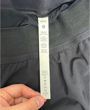 Lululemon Skirt Black 8 Women’s thumbnail 4