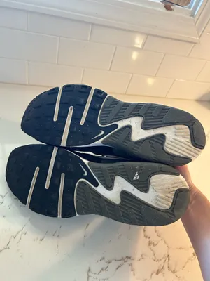 Men’s Nike  thumbnail 4