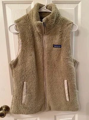 Patagonia Sherpa Fleece in Tan thumbnail 1