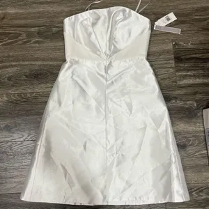 Phoebe White Sz 4 strapless polyester Cocktail Dress thumbnail 1