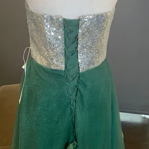 Women’s Green & Silver Full Length Prom Party Dress CorsetBack Size M (8/10) NWT thumbnail 5