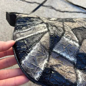 Vintage 90s Snake Skin Leather Small Zip Closure Small Crossbody Bag thumbnail 9
