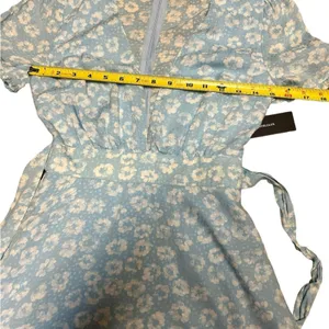 Lulu’s Garden Explorer Light Blue Floral Print Mini Dress XS thumbnail 4