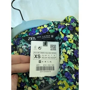 NWT Zara Women’s Full Floral Printed Button Shirt Size XS thumbnail 6