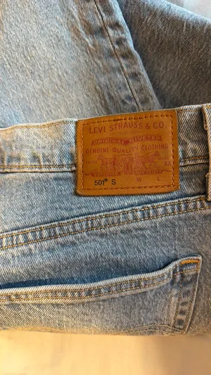 Levi’s 501 Jeans High-Rise thumbnail 3