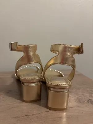 Vince Camuto Heels thumbnail 4