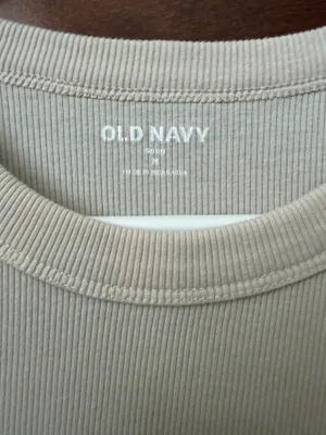 Old Navy Cream Top thumbnail 3