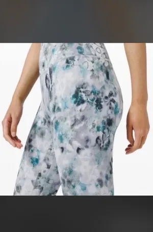 Lululemon leggings thumbnail 2