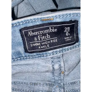Abercrombie & Fitch Simone High Rise Ankle Blue Denim High Waisted Jeans Sz 25 0 thumbnail 3