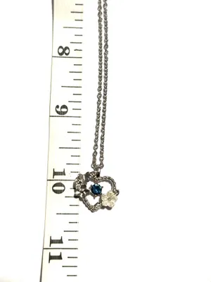 Heart charm Necklace Silver thumbnail 3