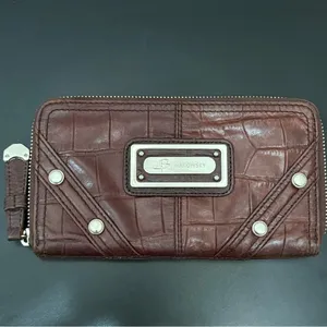 B MAKOWSKY Brown 100% Genuine Leather Zip Around Wallet 8”X4” thumbnail 2