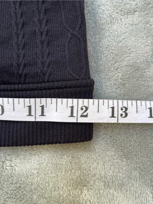 ALO Yoga cable knit black sports bra yoga Pilates gym activewear running size XS thumbnail 7