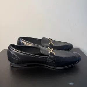 A New Day Womens 8 Black Gold Buckle Loafers Almond Toe Slip On Flat‎ Shoes Chic thumbnail 7