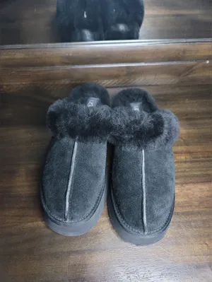 UGG Disquette Black Suede Platform Slippers Mules Size 9 thumbnail 6
