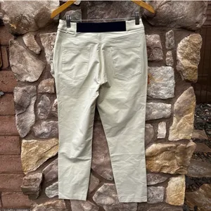 Women’s Peter Millar Tech Pant The Summit Club Beige Size 6 Golf NWT thumbnail 7
