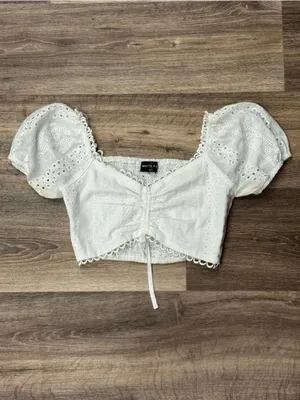 White Fox Boutique White Eyelet Off The Shoulder Top Women’s XS thumbnail 2
