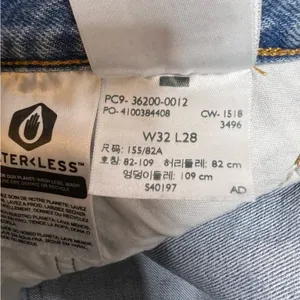 Levi’s‎ 501 straight distressed jeans Sz 32 thumbnail 6