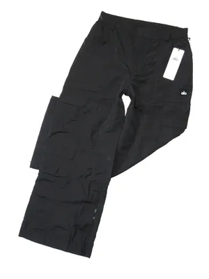 NWT Alo Yoga High-Waist Ski-Moto Puffer Pants in Black Seamed Cargo L thumbnail 1