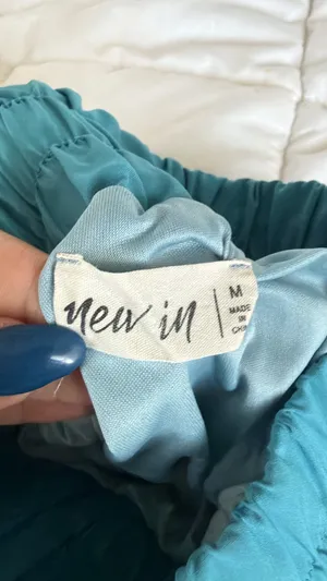 athletic shorts in blue Size M thumbnail 2