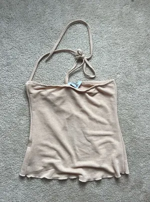 Princess Polly Halter Top thumbnail 1