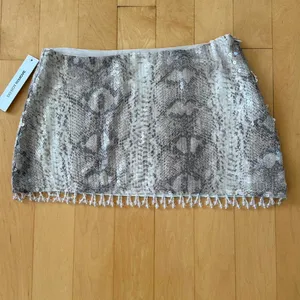 Princess Polly Chrissie sequin silver snake print mini skirt with fringe detail thumbnail 2