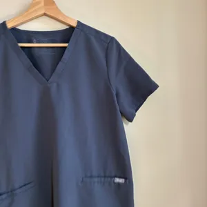 Figs casma gray scrubs top pockets women's size medium casual shirt nurse thumbnail 2