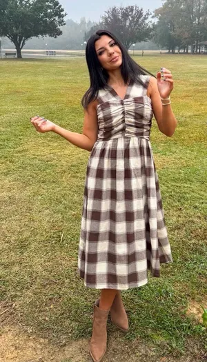 NWT TCEC Ruched Gingham Midi Dress Brown thumbnail 1