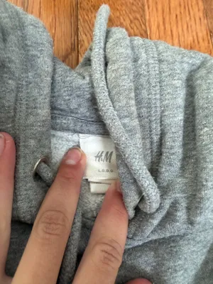 Harvard H&M Hoodie thumbnail 2