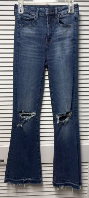 American Eagle Outfitters High-Waisted Jeans thumbnail 1
