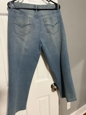 Boston Proper Beaded, Jeweled & Sequin Design Cropped Jeans Size 12. thumbnail 3