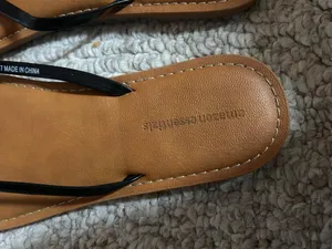 Women’s Leather Flip Flops, Black Strap Brown Size 9 thumbnail 2