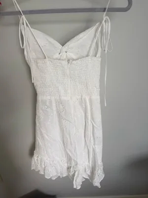 White eyelet lace mini dress with cut-out design thumbnail 4