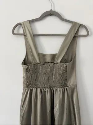 Show Me Your Mumu Claire Midi Boho Dress Moss Green Luxe Satin S thumbnail 7