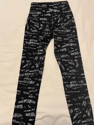 Lululemon Wunder Under High-Rise Leggings Size 6 thumbnail 1