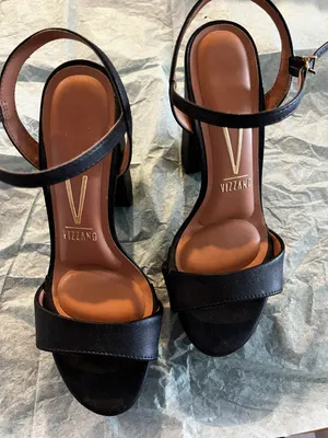 Black Heels Size 6 thumbnail 3