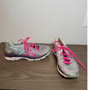 ASICS Gel Kayano‎ Women's Running Shoes Lightweight Athletic Sneakers Size 10 thumbnail 2
