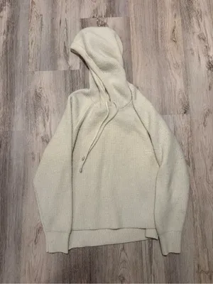 Cyrus sweater thumbnail 1
