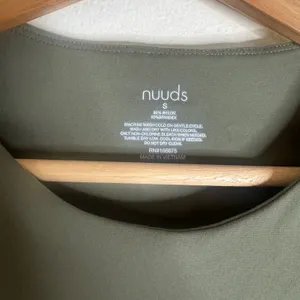 nuuds Bodysuit Women's Long Sleeve Crew Neck Thong Snap Base Layer Green Size S thumbnail 3