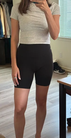 Biker Shorts Beyond Yoga thumbnail 1