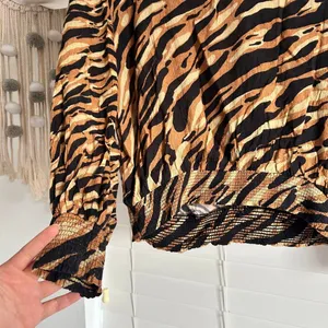Anthropologie Blank London Tiger Animal Print Boho Indie Sleaze Top Size S thumbnail 4